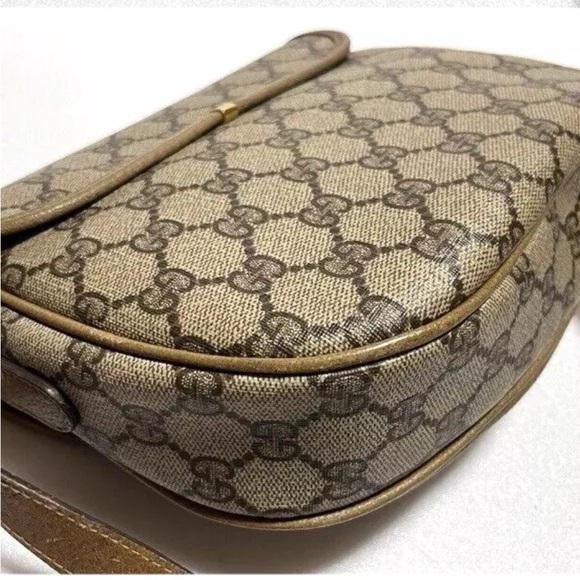 Authentic Gucci Shoulder /Crossbody Bag. - Picture 12 of 17